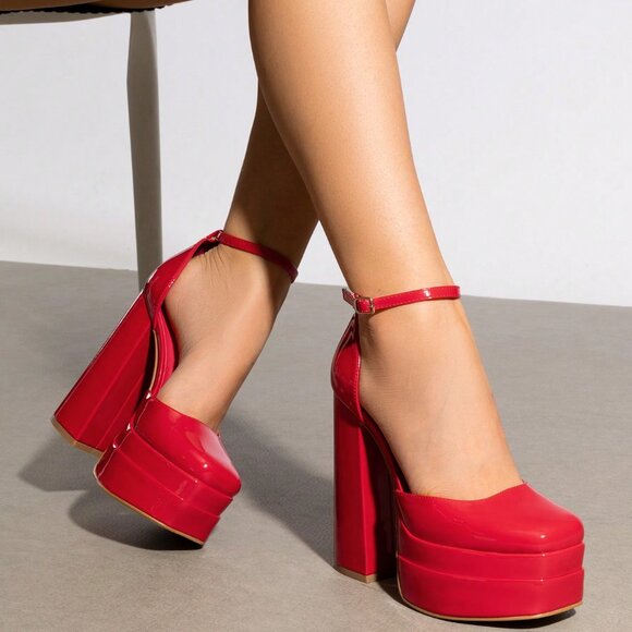 Red Fashionable Women's High Block platform Heels - Picture 4 of 9